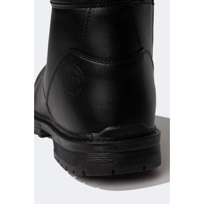 B2633 Düz Taban Suni Deri Bot