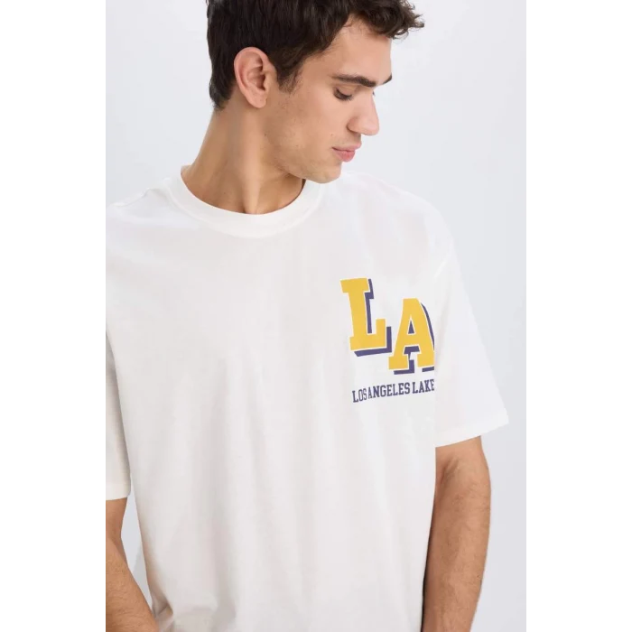 B3894 DeFactoFit NBA Los Angeles Lakers Oversize Geniş Kalıp Bisiklet Yaka Kısa Kollu Tişört