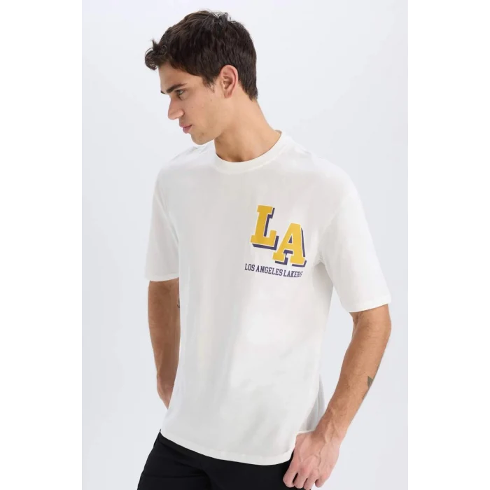 B3894 DeFactoFit NBA Los Angeles Lakers Oversize Geniş Kalıp Bisiklet Yaka Kısa Kollu Tişört