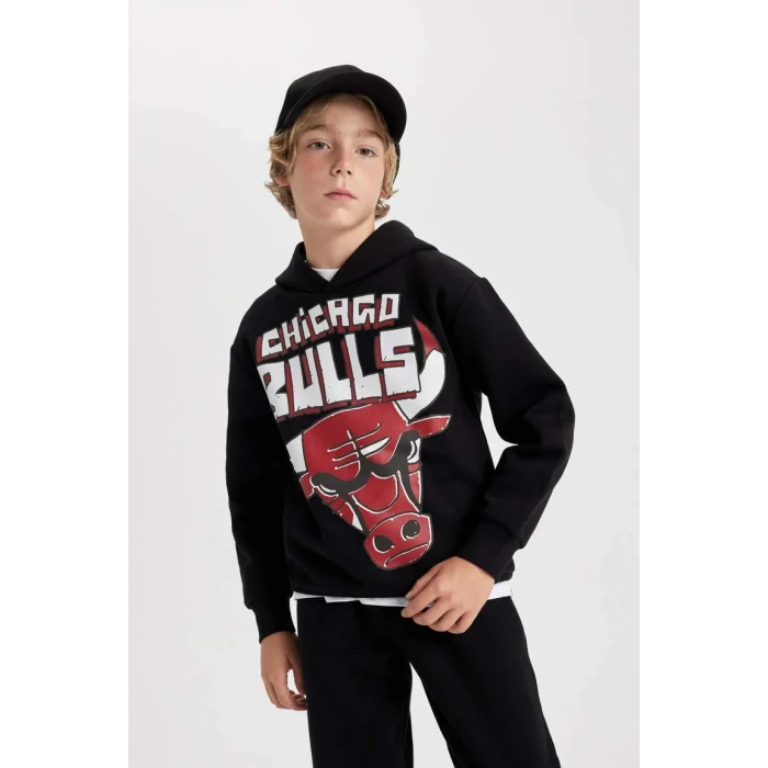 B4794 NBA Chicago Bulls Kapüşonlu Sweatshirt