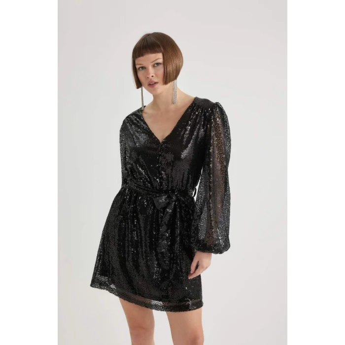 B6674 Kalp Yaka Payetli Kumaş Uzun Kollu Mini Elbise