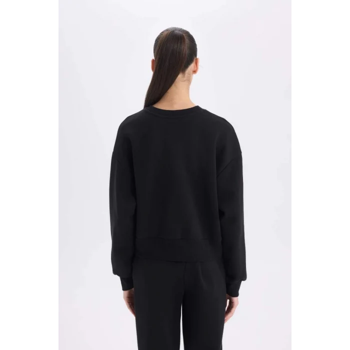 B8568 Siyah Boxy Fit Bisiklet Yaka Kalın Basic Düz Sweatshirt