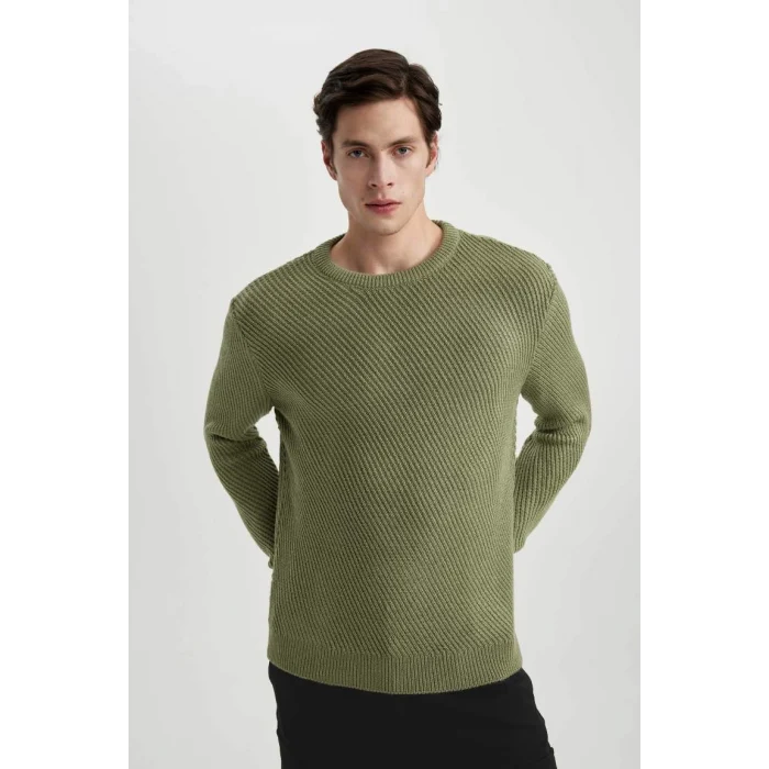 C0048 Standart Fit Bisiklet Yaka Kazak