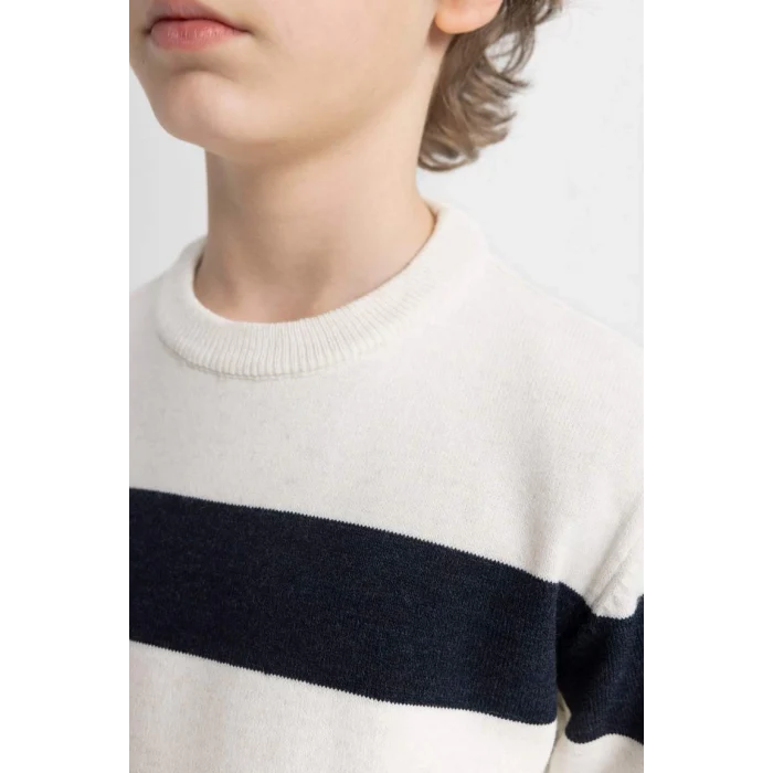 C1710 Bisiklet Yaka Çizgili Triko Kazak