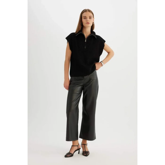 C4849 Relax Fit Fermuarlı Dik Yaka Selanik Kumaş Siyah Triko Süveter