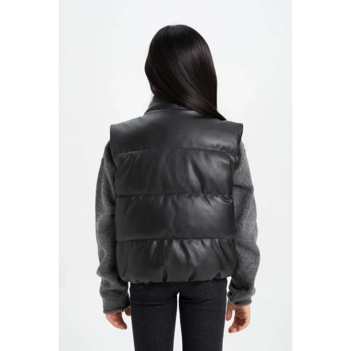 C4973 Su İtici Dik Yaka Çıtçıtlı Suni Deri Şişme Yelek