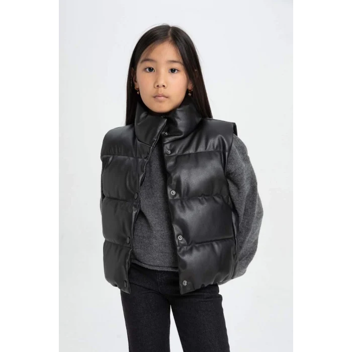 C4973 Su İtici Dik Yaka Çıtçıtlı Suni Deri Şişme Yelek