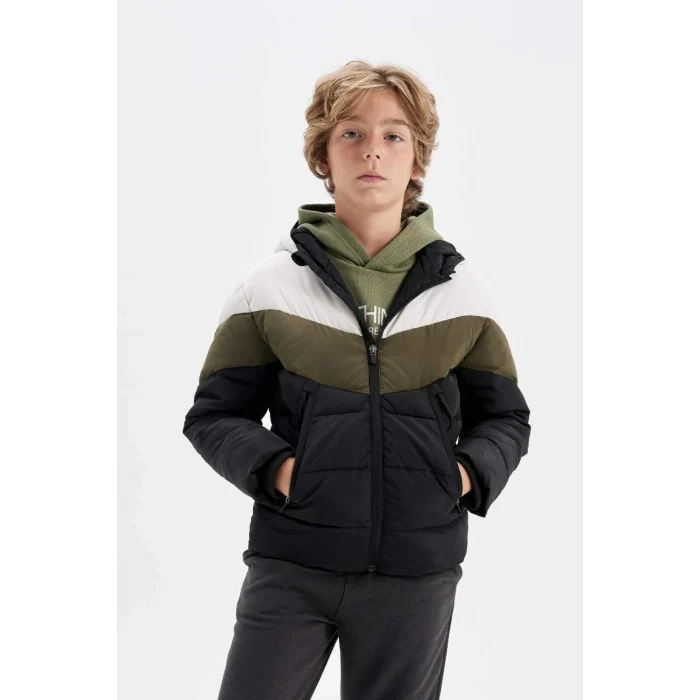 C5511 Su İtici Kapüşonlu Fermuarlı Cepli Polar Astarlı Mont