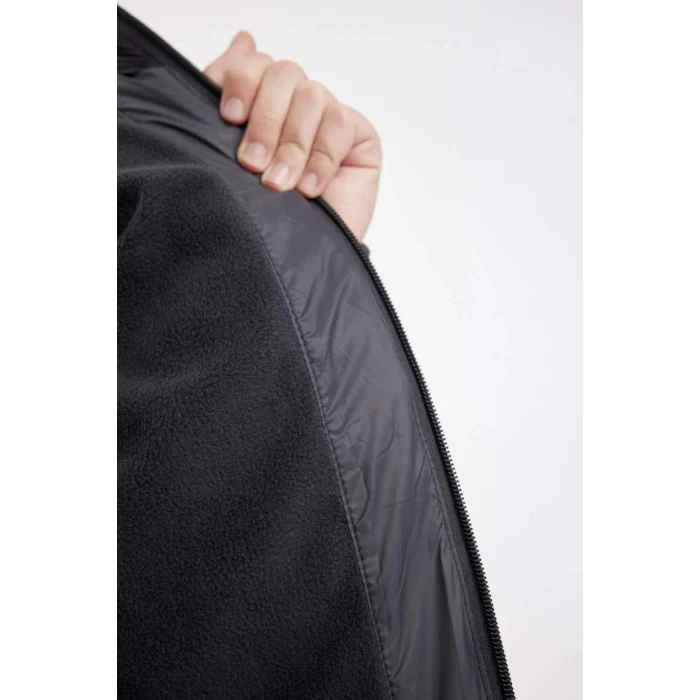 C5519 Su İtici Kapüşonlu Fermuarlı Cepli Polar Astarlı Mont