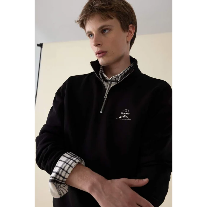 C6132 Comfort Regular Fit Rahat Kalıp Dik Yaka Yarım Fermuarlı Baskılı Sweatshirt