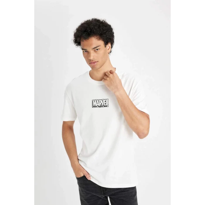 C6516 Marvel Logo Only Regular Fit Bisiklet Yaka Pamuklu Baskılı Kısa Kollu Tişört