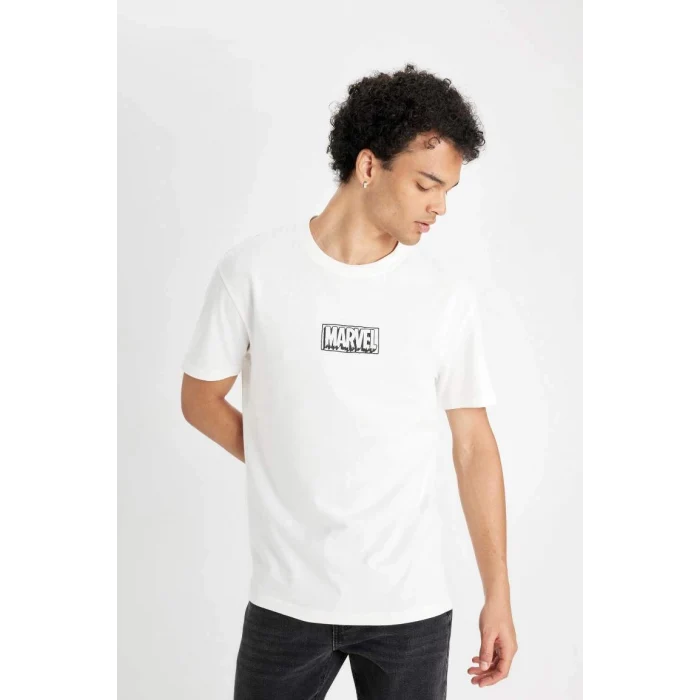 C6516 Marvel Logo Only Regular Fit Bisiklet Yaka Pamuklu Baskılı Kısa Kollu Tişört