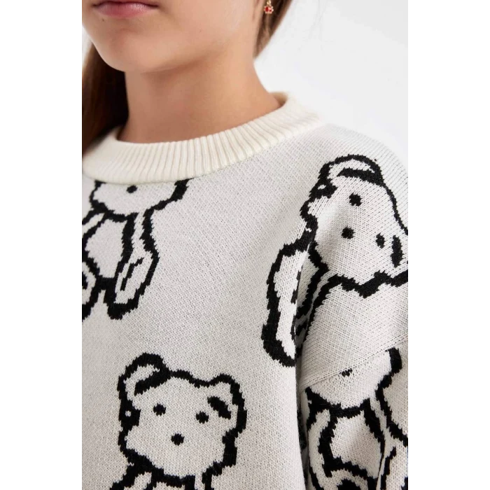 C6943 Oversize Geniş Kalıp Bisiklet Yaka Ayıcık Desenli Triko Kazak