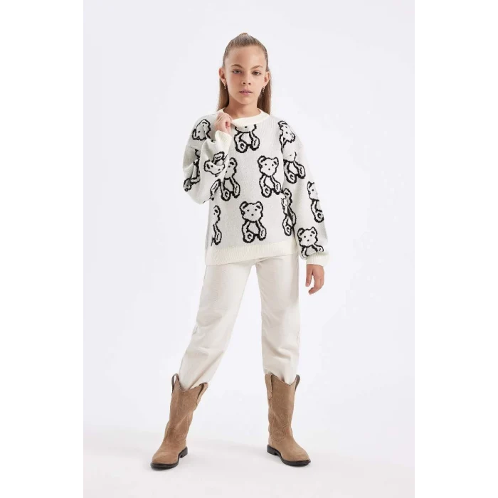 C6943 Oversize Geniş Kalıp Bisiklet Yaka Ayıcık Desenli Triko Kazak