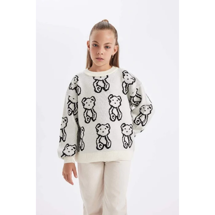 C6943 Oversize Geniş Kalıp Bisiklet Yaka Ayıcık Desenli Triko Kazak