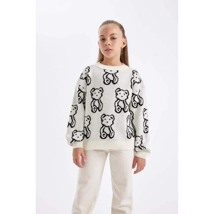 C6943 Oversize Geniş Kalıp Bisiklet Yaka Ayıcık Desenli Triko Kazak