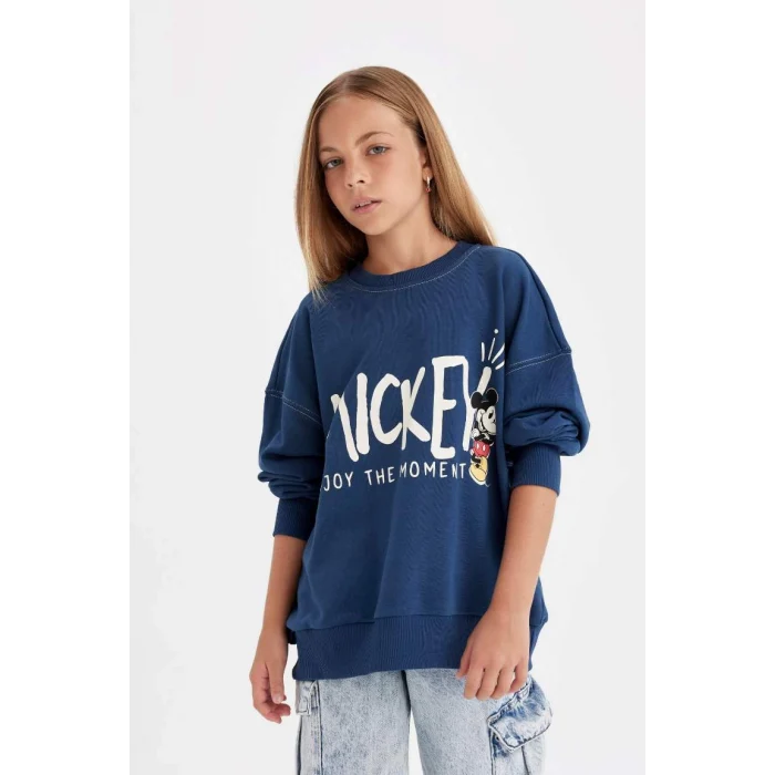 C7352 Disney Mickey Minnie Oversize Fit Sweatshirt