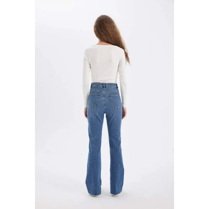 C7621 Slim Flare Normal Bel Yırtmaçlı Jean Pantolon