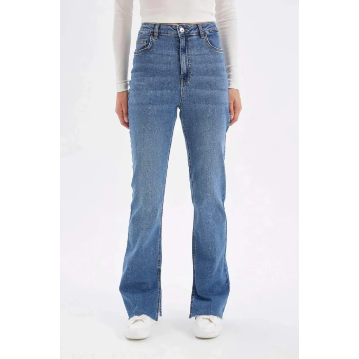 C7621 Slim Flare Normal Bel Yırtmaçlı Jean Pantolon