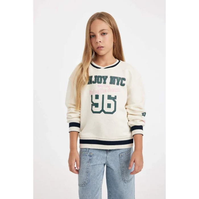 C7789 Relax Fit V Yaka Yazı Baskılı Sweatshirt