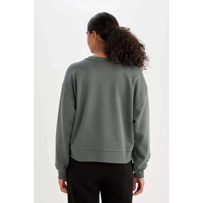 C8247 DeFactoFit NBA Chicago Bulls Bisiklet Yaka Sweatshirt