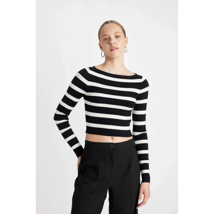 C9217 Slim Fit Çizgili Kayık Yaka Kazak