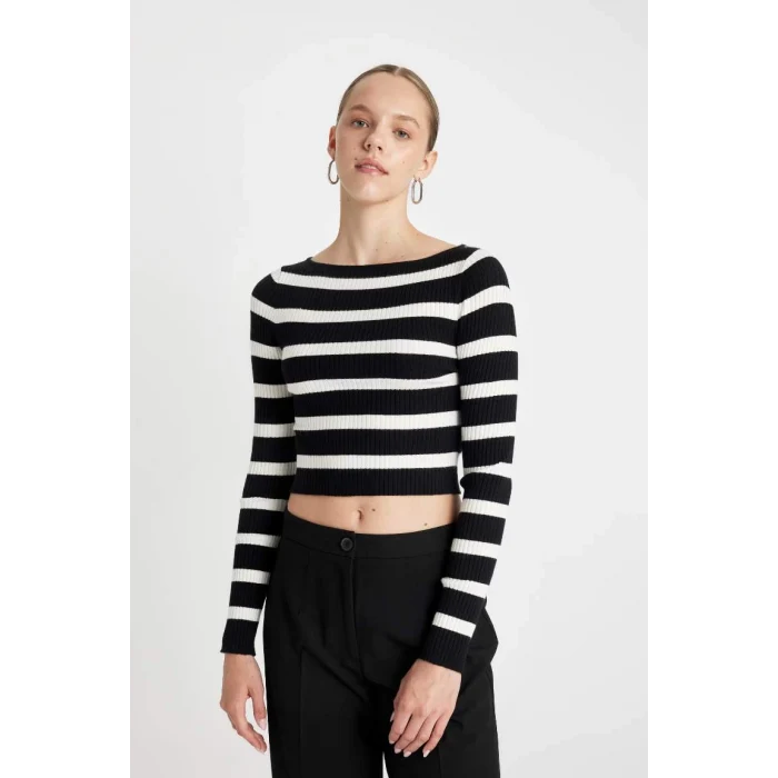 C9217 Slim Fit Çizgili Kayık Yaka Kazak