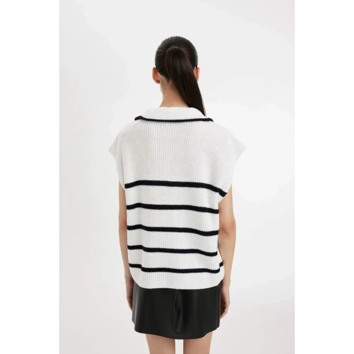 C9307 Regular Fit Çizgili Yarım Fermuarlı Dik Yaka Selanik Kumaş Triko Süveter