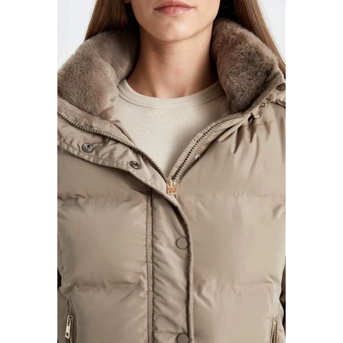 C9523 Su İtici Puffer Şişme Mont Kapüşonlu Fermuar Çıtçıt Kapmalı Cepli