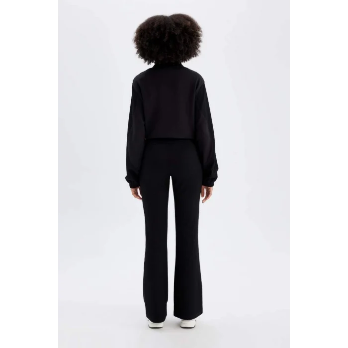 D0389 DeFactoFit Flare Fit İspanyol Paça Standart Boy Modal Pantolon