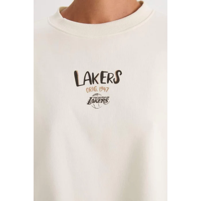 D0682 NBA Los Angeles Lakers Sweatshirt