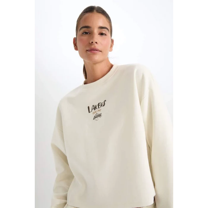 D0682 NBA Los Angeles Lakers Sweatshirt