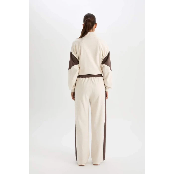 D0686 NBA Wordmark Wide Leg Eşofman Altı