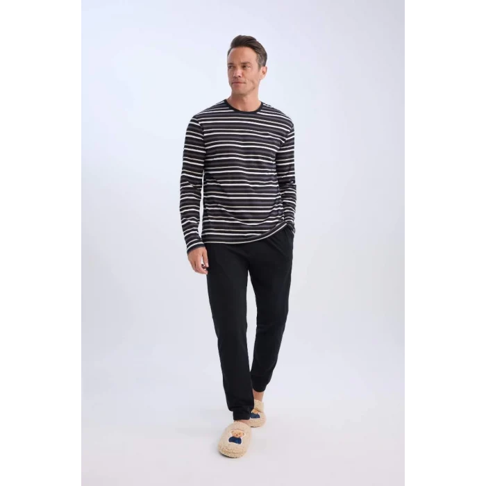 D0942 Regular Fit Bisiklet Yaka Çizgili Uzun Kollu Üst Uzun Alt Pijama Takımı