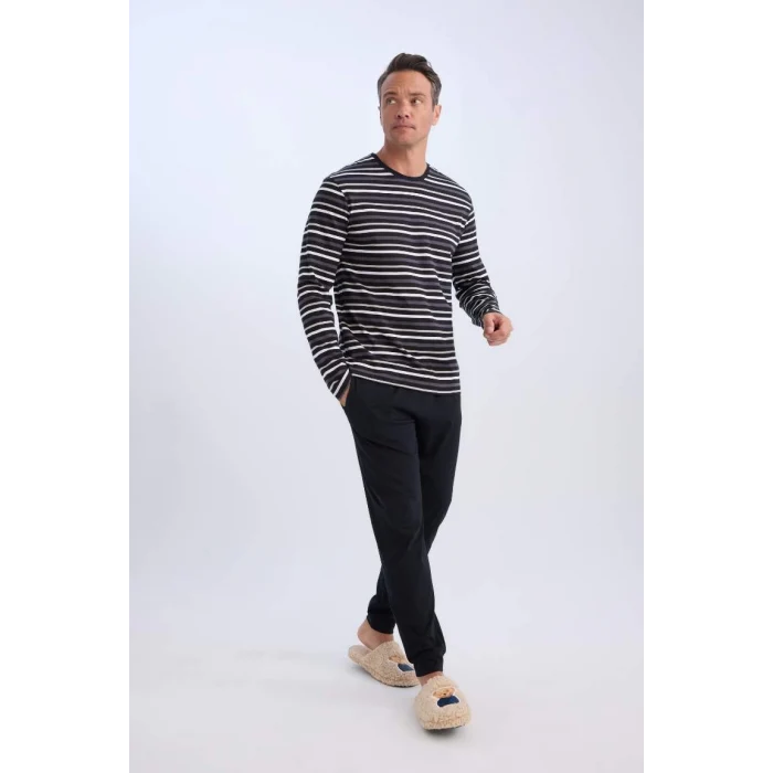 D0942 Regular Fit Bisiklet Yaka Çizgili Uzun Kollu Üst Uzun Alt Pijama Takımı