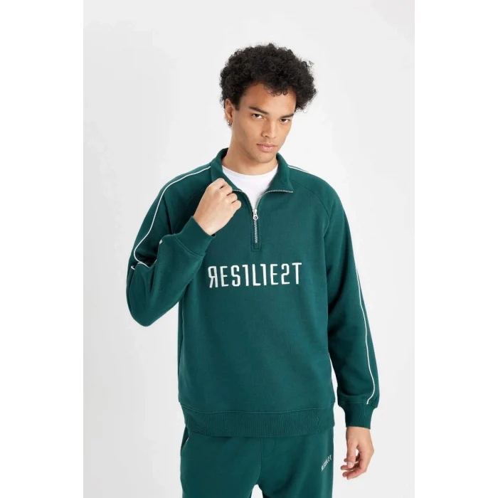 D1782 Boxy Fit Dik Yaka Fermuarlı Baskılı Sweatshirt