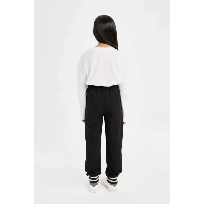 D3204 Siyah Beli Paçası Lastikli Baskılı Jogger Eşofman Altı