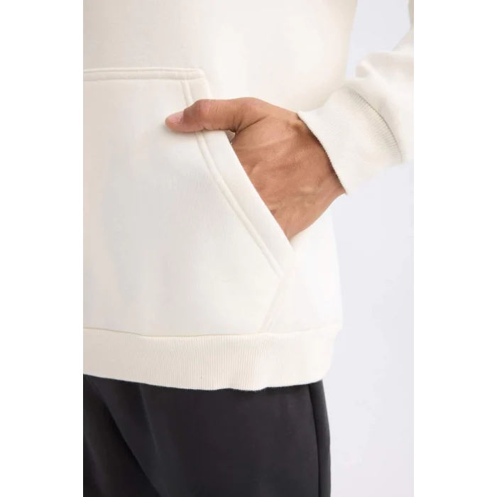 D3223 DeFactoFit NBA Brooklyn Nets Comfort Fit Rahat Kalıp Kapüşonlu Kalın Sırt Baskılı Sweatshirt