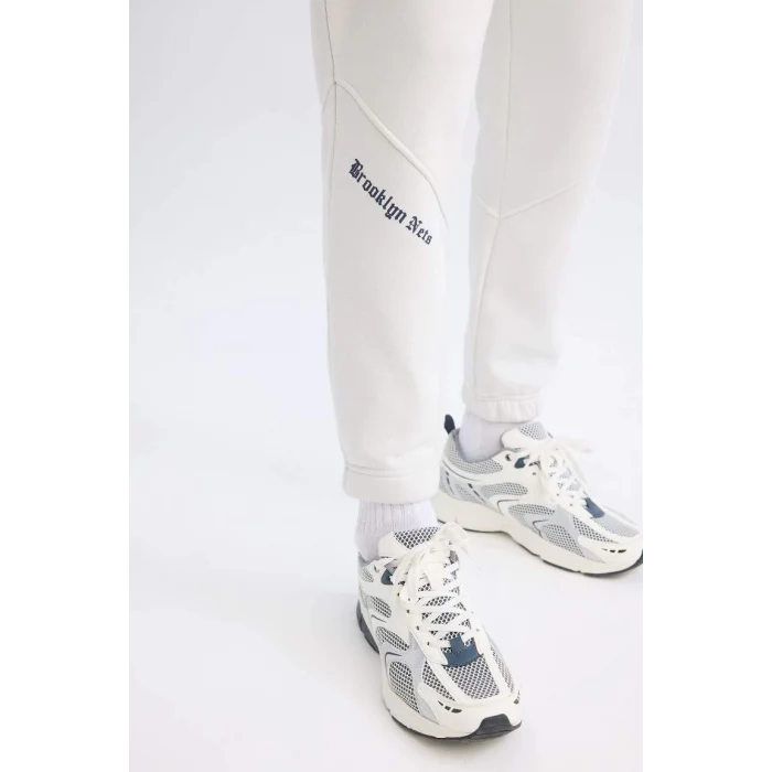D3225 DeFactoFit Kalın Jogger Eşofman Altı NBA Brooklyn Nets Standart Fit Cepli Uzun Paça