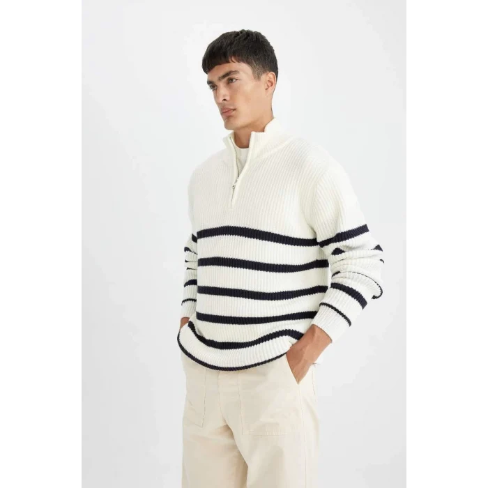 D3274 Standart Fit Dik Yaka Yarım Fermuarlı Çizgili Triko Kazak