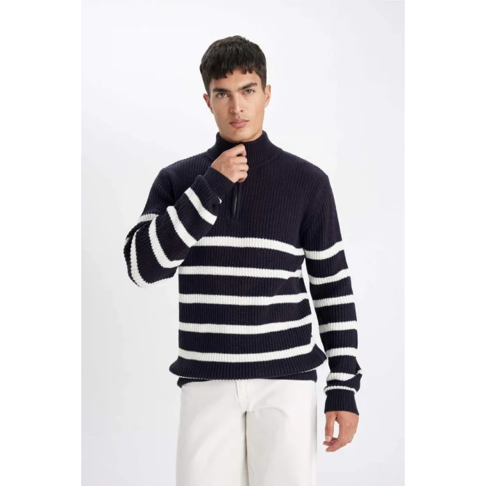 D3274 Standart Fit Dik Yaka Yarım Fermuarlı Çizgili Triko Kazak