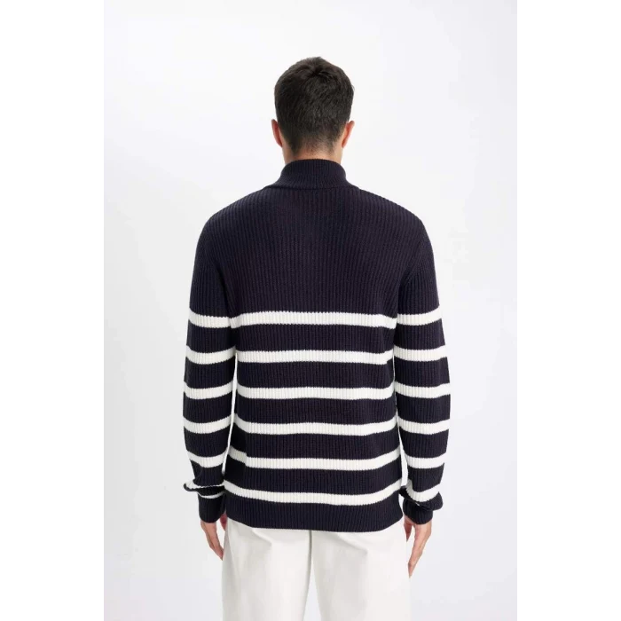 D3274 Standart Fit Dik Yaka Yarım Fermuarlı Çizgili Triko Kazak