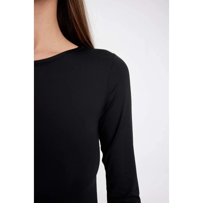 D3756 Siyah Slim Fit Dar Kesim Bisiklet Yaka Basic Düz Uzun Kollu Tişört