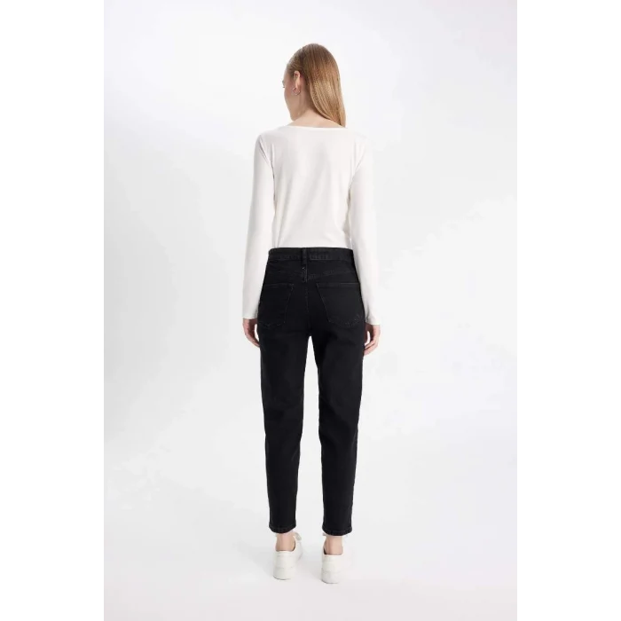 D4305 Comfort Mom Yüksek Bel Rahat Kalıp Hafif Dar Paça Bilek Boy Jean Pantolon