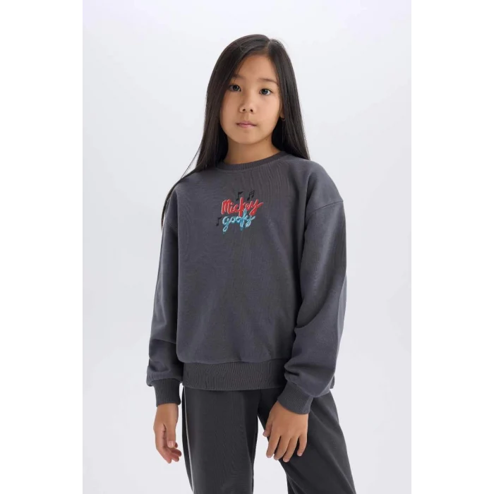 D4378 Kız Çocuk Disney Mickey Mouse &Friends Oversize Geniş Kalıp Kapüşonlu Sırt Baskılı Sweatshirt