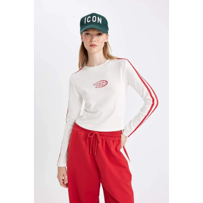 D4752 Beyaz Coool Fitted Vücuda Oturan Bisiklet Yaka Baskılı Ribana Uzun Kollu Tişört