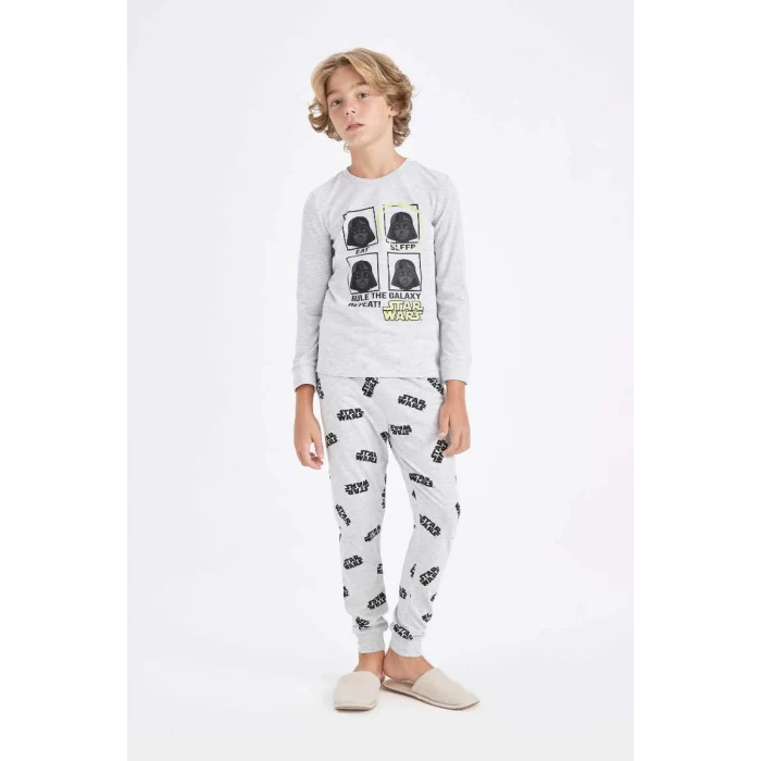 D5094 Erkek Çocuk Star Wars Uzun Kollu Üst Uzun Alt Pijama Takımı