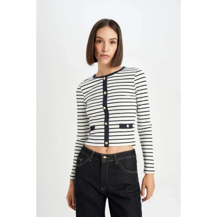 D5115 Slim Fit Dar Kesim Bisiklet Yaka Çizgili Düğmeli Smart Fitilli Kaşkorse Uzun Kollu Tişört