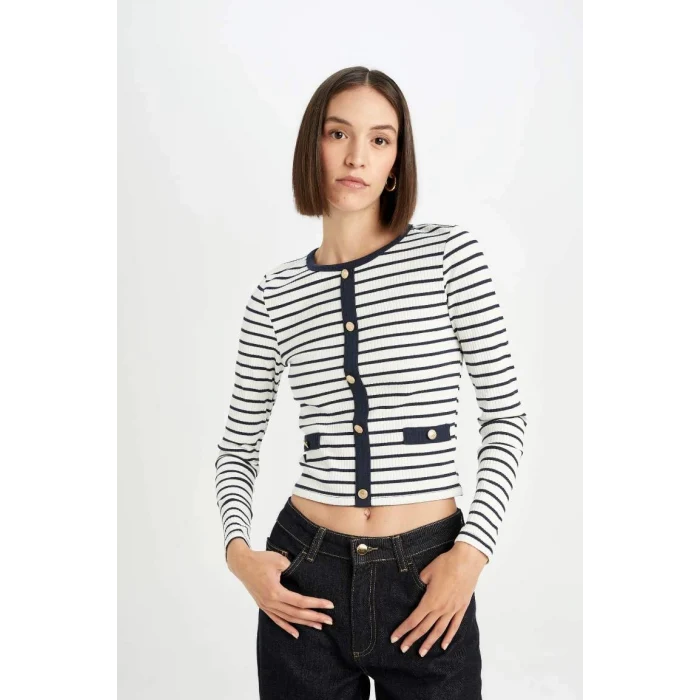 D5115 Slim Fit Dar Kesim Bisiklet Yaka Çizgili Düğmeli Smart Fitilli Kaşkorse Uzun Kollu Tişört