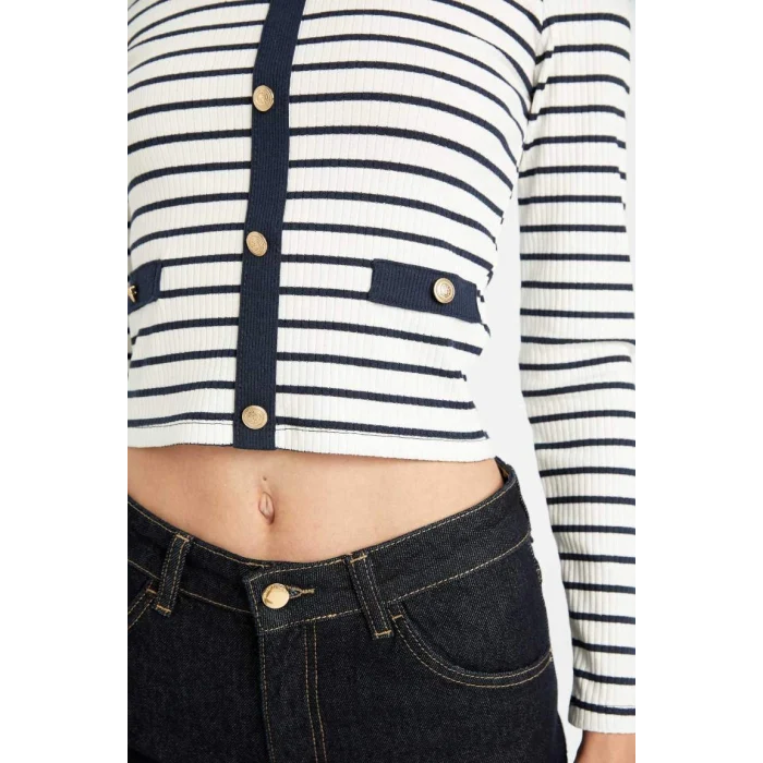 D5115 Slim Fit Dar Kesim Bisiklet Yaka Çizgili Düğmeli Smart Fitilli Kaşkorse Uzun Kollu Tişört